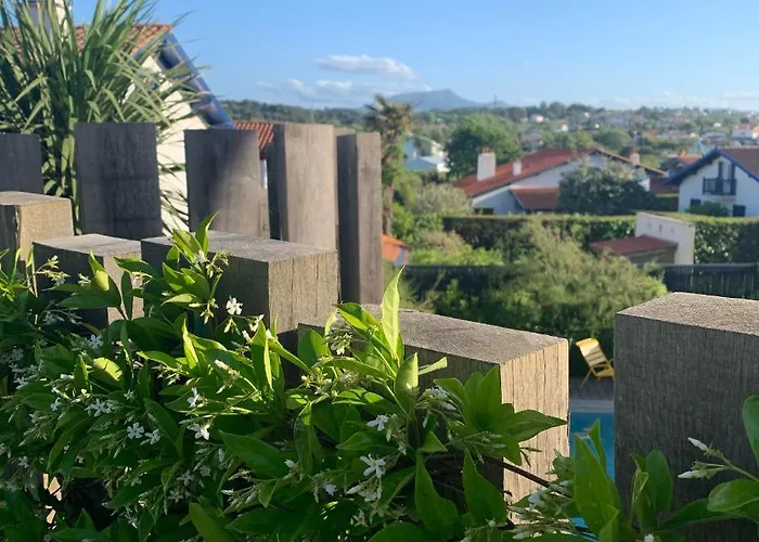 Etxea_&_co Bed & Breakfast Bidart